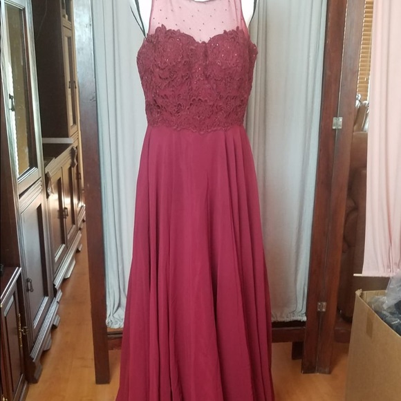 Burgundy red embroidered chiffon gown dress - Picture 2 of 8
